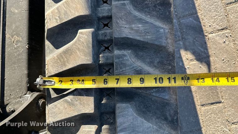 image for item DV0790 2015 Bobcat E32 mini excavator