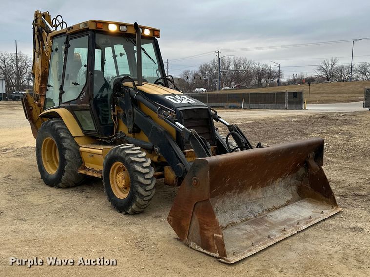 image for item DV0792 2003 Caterpillar 420D backhoe