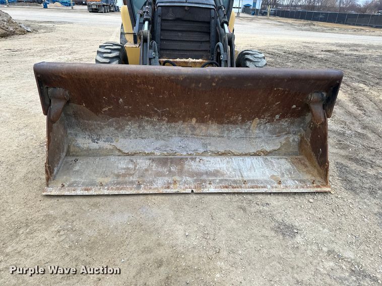 image for item DV0792 2003 Caterpillar 420D backhoe