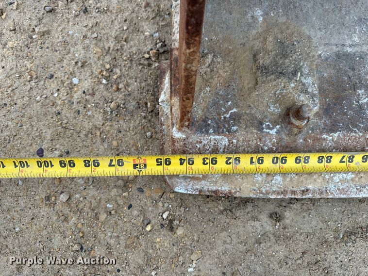 image for item DV0792 2003 Caterpillar 420D backhoe