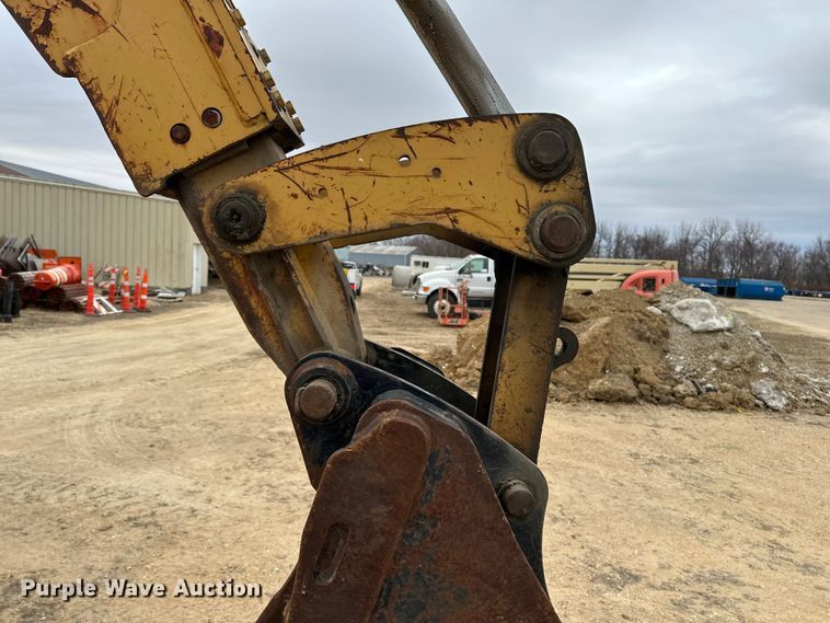 image for item DV0792 2003 Caterpillar 420D backhoe