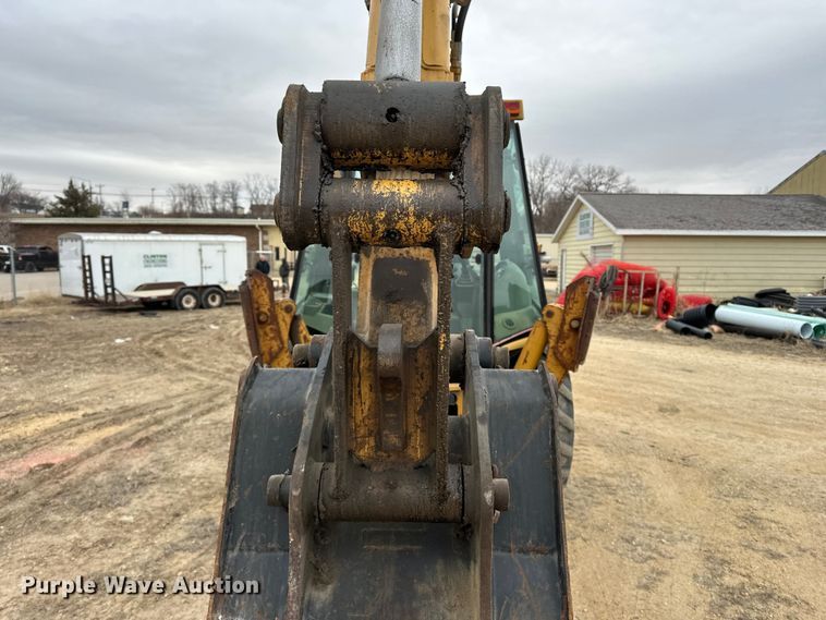 image for item DV0792 2003 Caterpillar 420D backhoe