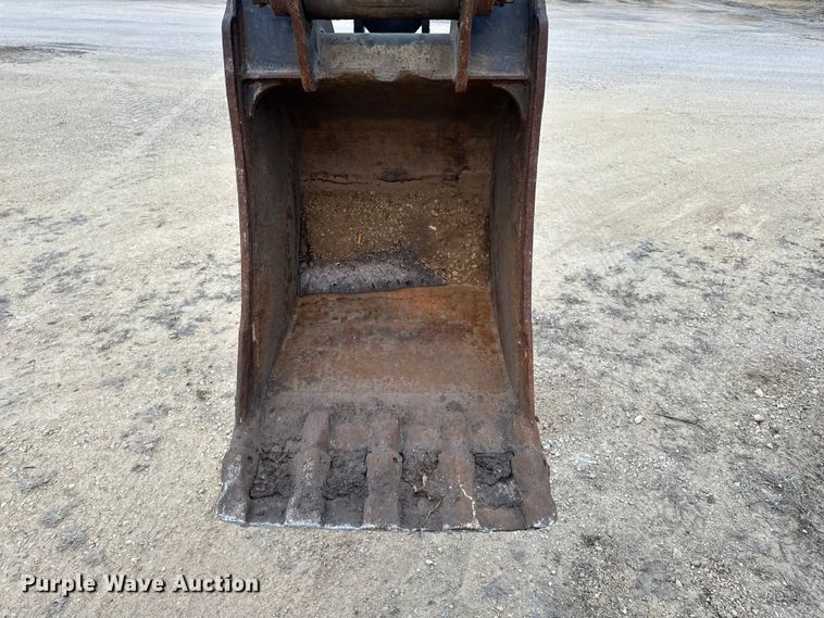 image for item DV0792 2003 Caterpillar 420D backhoe