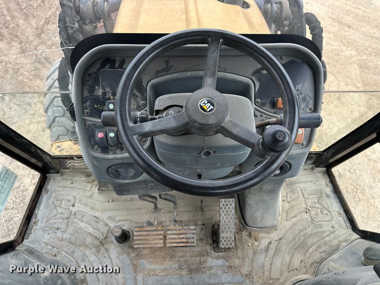 image for item DV0792 2003 Caterpillar 420D backhoe