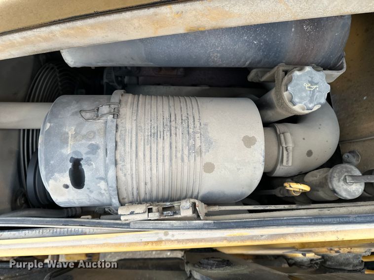 image for item DV0792 2003 Caterpillar 420D backhoe