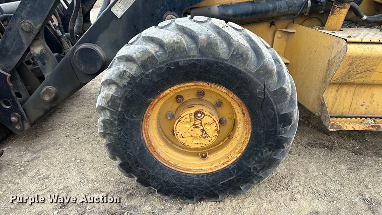 image for item DV0792 2003 Caterpillar 420D backhoe