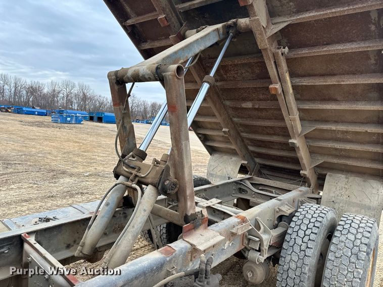 image for item DV0793 2008 Ford F750 dump truck