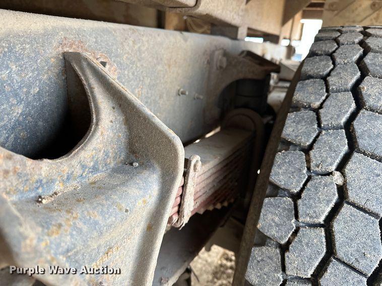 image for item DV0793 2008 Ford F750 dump truck