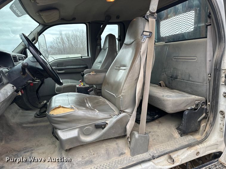 image for item DV0793 2008 Ford F750 dump truck