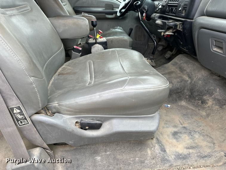 image for item DV0793 2008 Ford F750 dump truck