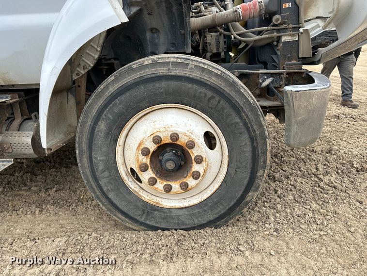 image for item DV0793 2008 Ford F750 dump truck