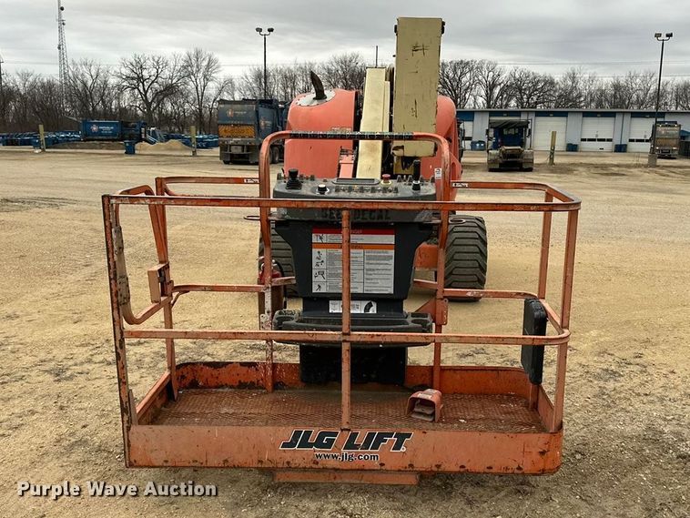 image for item DV0794 2006 JLG 450 Series II boom lift