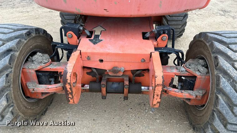 image for item DV0794 2006 JLG 450 Series II boom lift