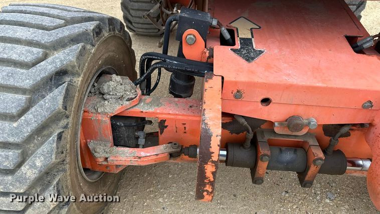 image for item DV0794 2006 JLG 450 Series II boom lift