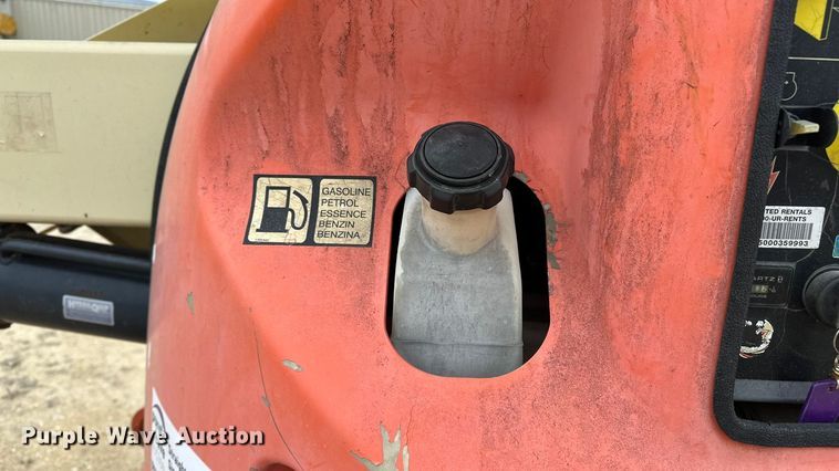 image for item DV0794 2006 JLG 450 Series II boom lift