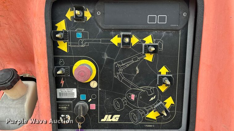 image for item DV0794 2006 JLG 450 Series II boom lift