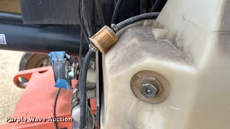 image for item DV0794 2006 JLG 450 Series II boom lift