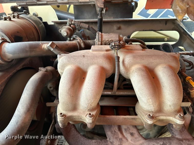 image for item DV0794 2006 JLG 450 Series II boom lift