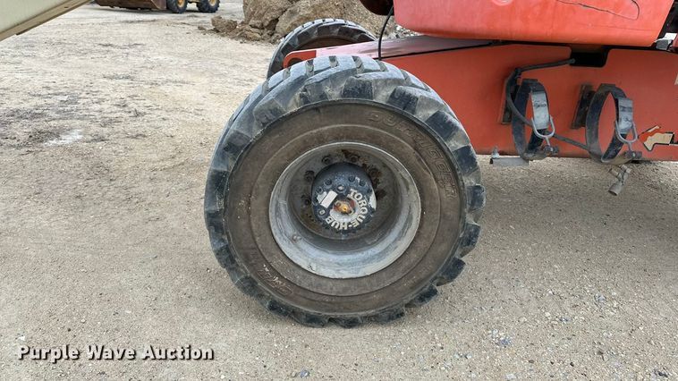 image for item DV0794 2006 JLG 450 Series II boom lift