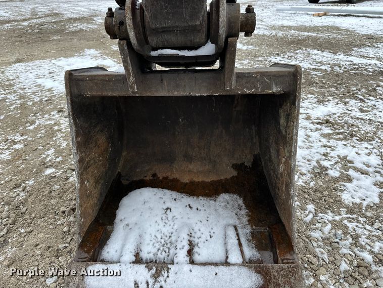 image for item DV0795 2003 Kubota KX121-3 mini excavator