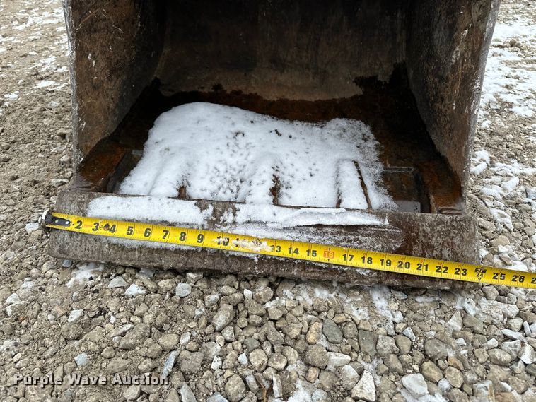 image for item DV0795 2003 Kubota KX121-3 mini excavator