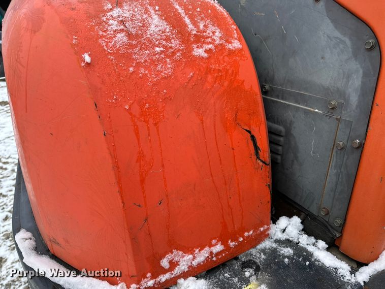 image for item DV0795 2003 Kubota KX121-3 mini excavator