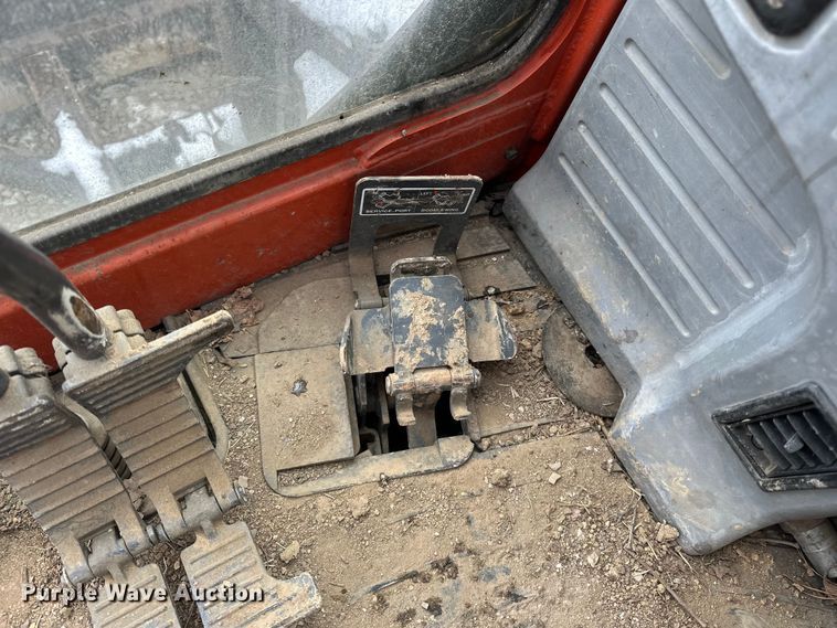 image for item DV0795 2003 Kubota KX121-3 mini excavator