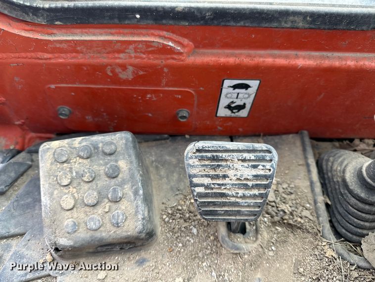 image for item DV0795 2003 Kubota KX121-3 mini excavator