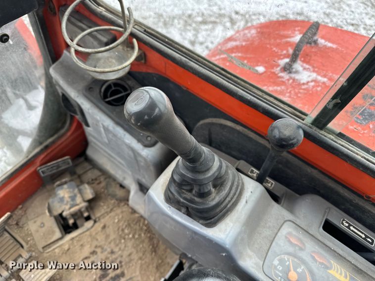 image for item DV0795 2003 Kubota KX121-3 mini excavator