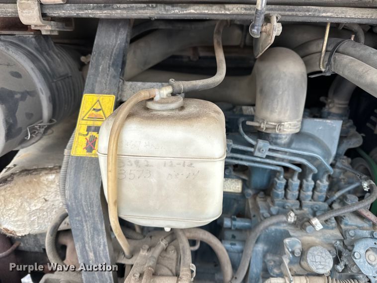 image for item DV0795 2003 Kubota KX121-3 mini excavator