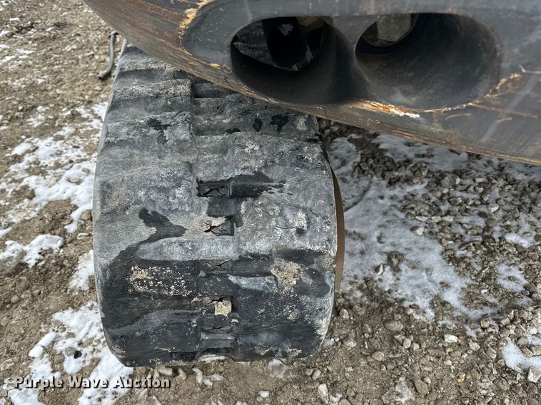 image for item DV0795 2003 Kubota KX121-3 mini excavator