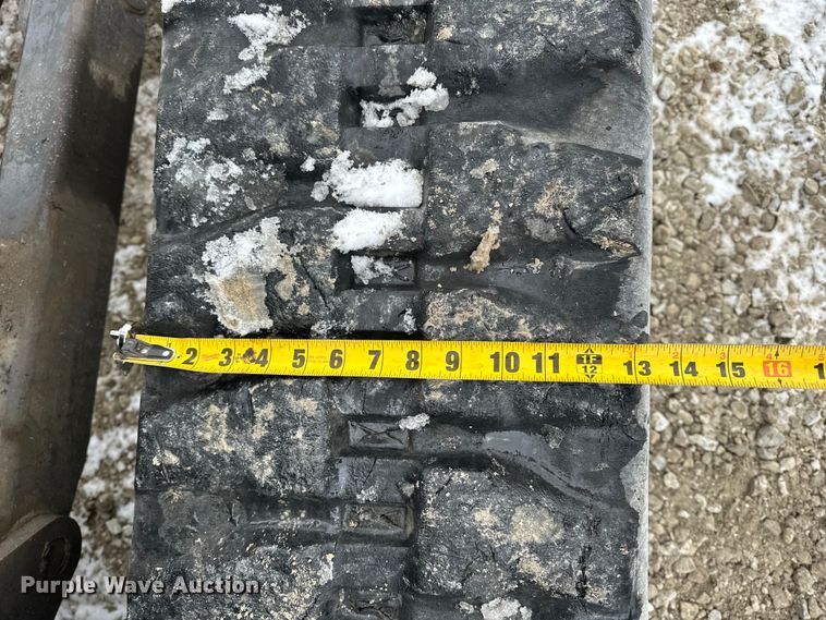 image for item DV0795 2003 Kubota KX121-3 mini excavator