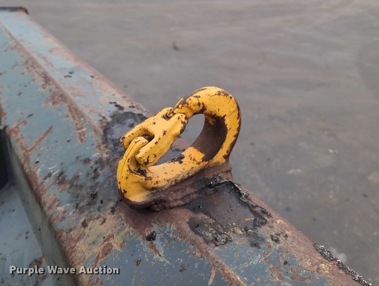 image for item DV0801 2004 Komatsu WB150 backhoe