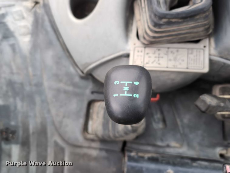 image for item DV0801 2004 Komatsu WB150 backhoe