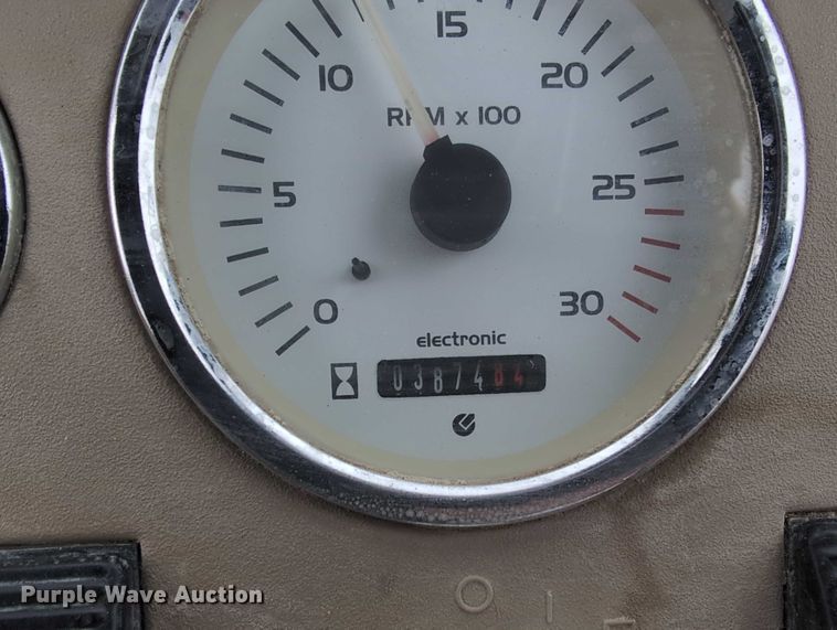 image for item DV0801 2004 Komatsu WB150 backhoe