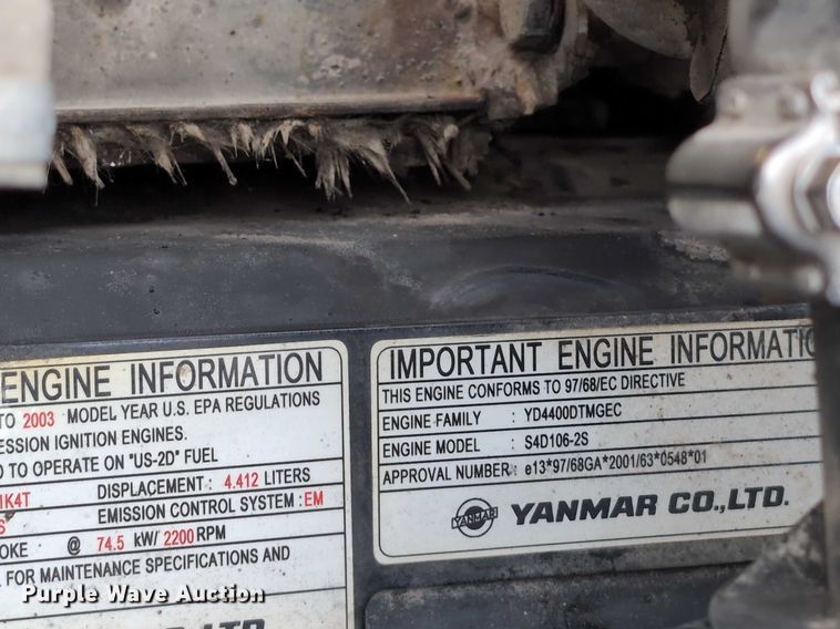 image for item DV0801 2004 Komatsu WB150 backhoe