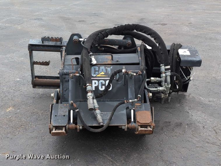 image for item DV0802 2000 Caterpillar PC6 skid steer cold planer