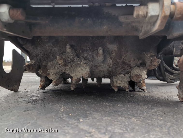 image for item DV0802 2000 Caterpillar PC6 skid steer cold planer