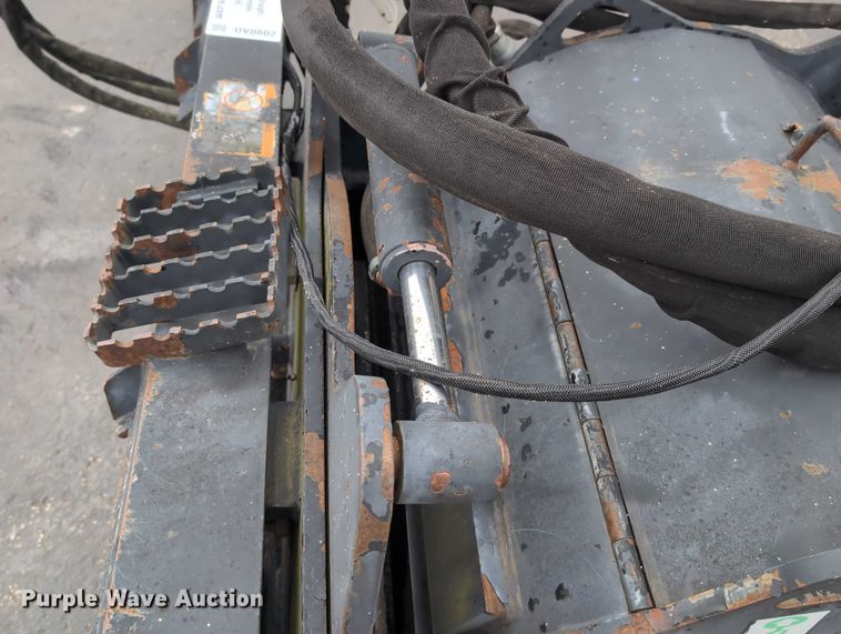 image for item DV0802 2000 Caterpillar PC6 skid steer cold planer