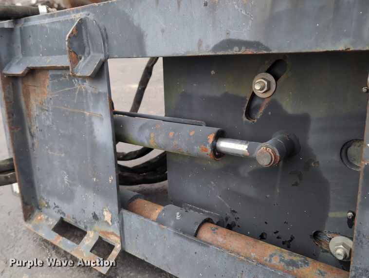 image for item DV0802 2000 Caterpillar PC6 skid steer cold planer