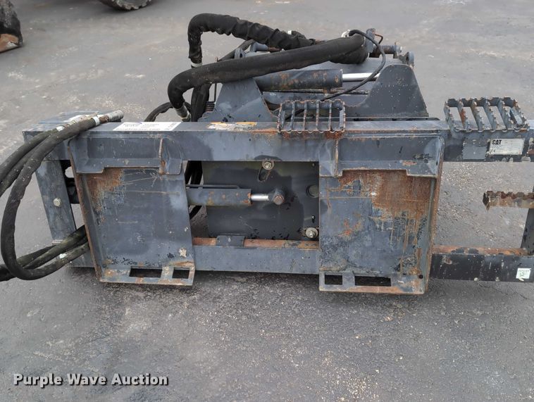 image for item DV0802 2000 Caterpillar PC6 skid steer cold planer