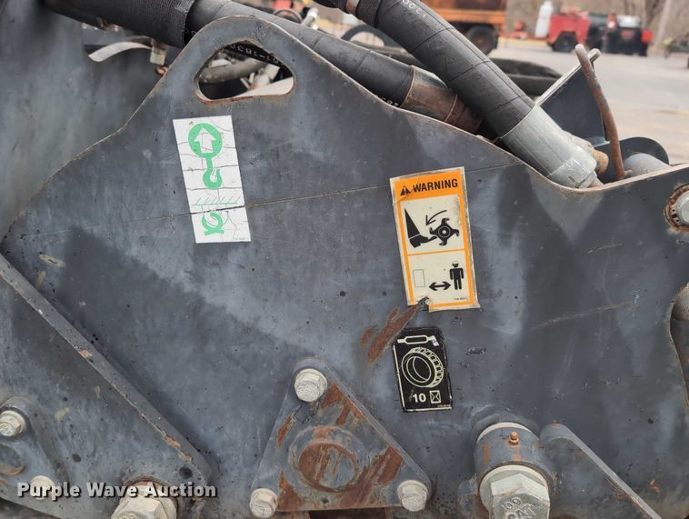 image for item DV0803 2000 Caterpillar PC9 skid steer cold planer