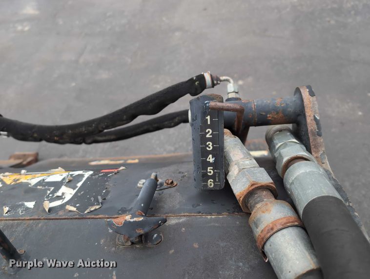 image for item DV0803 2000 Caterpillar PC9 skid steer cold planer