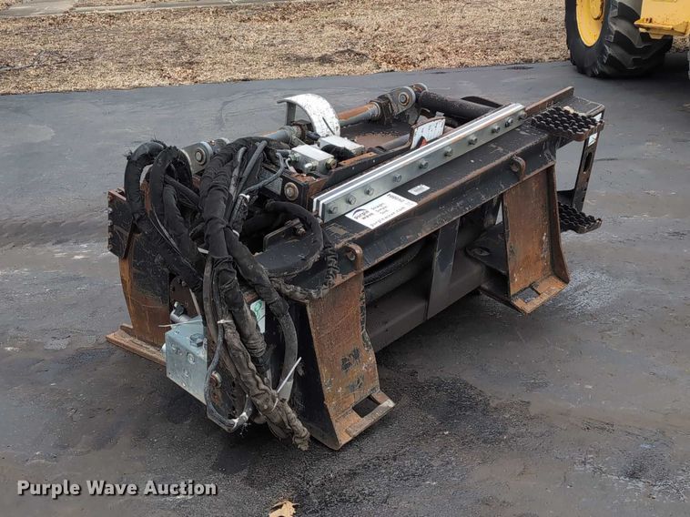 image for item DV0804 2005 Caterpillar PC210 skid steer cold planer