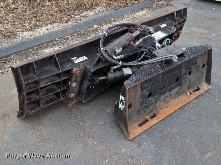 image for item DV0805 Grouser 1300-HAHT-8-EI skid steer dozer blade