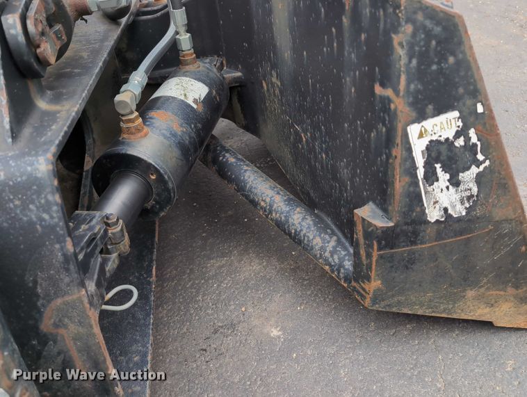 image for item DV0805 Grouser 1300-HAHT-8-EI skid steer dozer blade