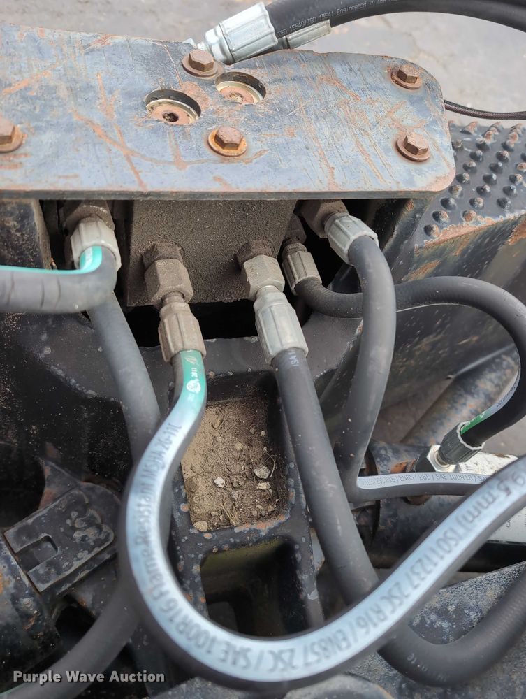 image for item DV0805 Grouser 1300-HAHT-8-EI skid steer dozer blade