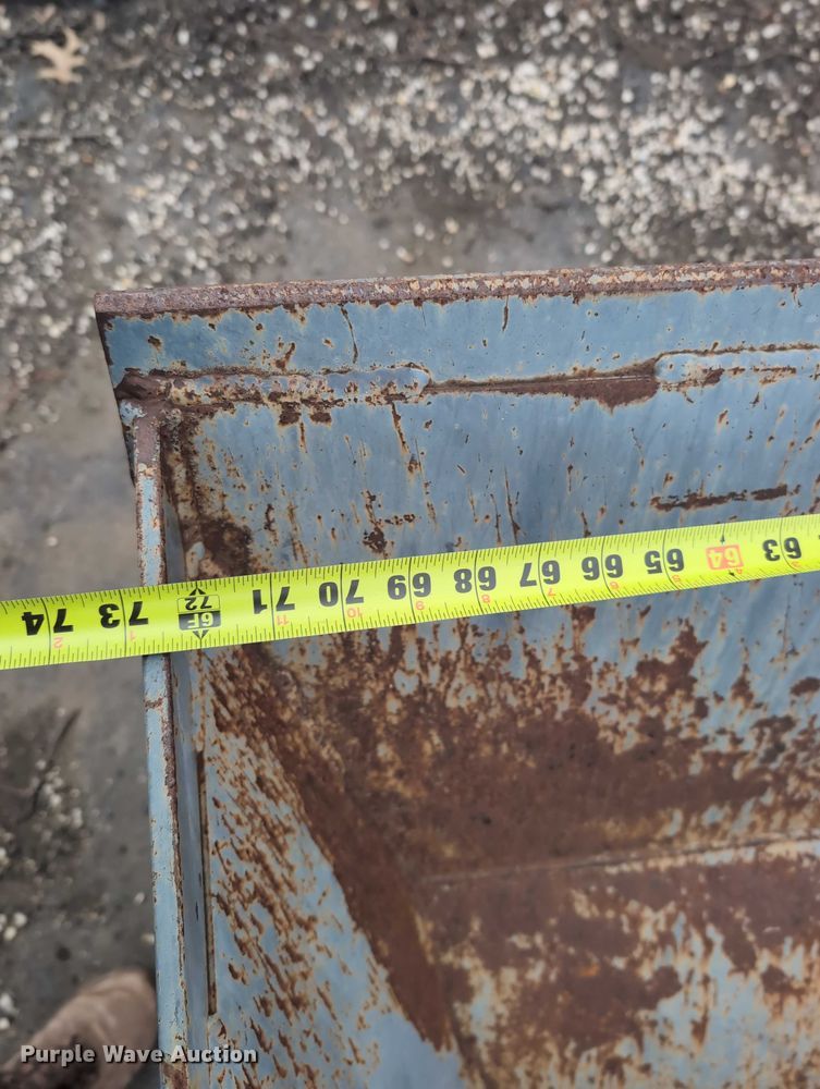 image for item DV0806 Edge Attachments SSB72 skid steer side discharge bucket