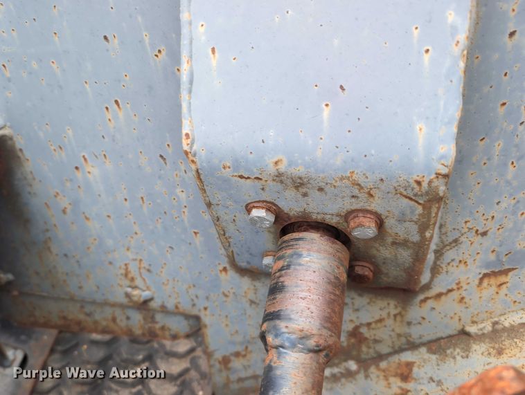 image for item DV0806 Edge Attachments SSB72 skid steer side discharge bucket