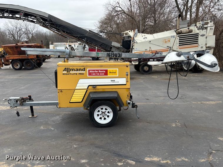 image for item DV0808 Allmand Night-Lite Pro light plant